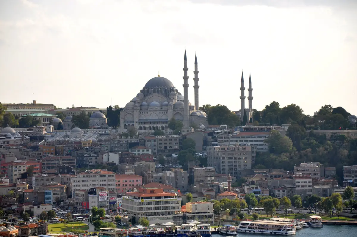 Süleymaniye Mosque seen from the Galata Tower
