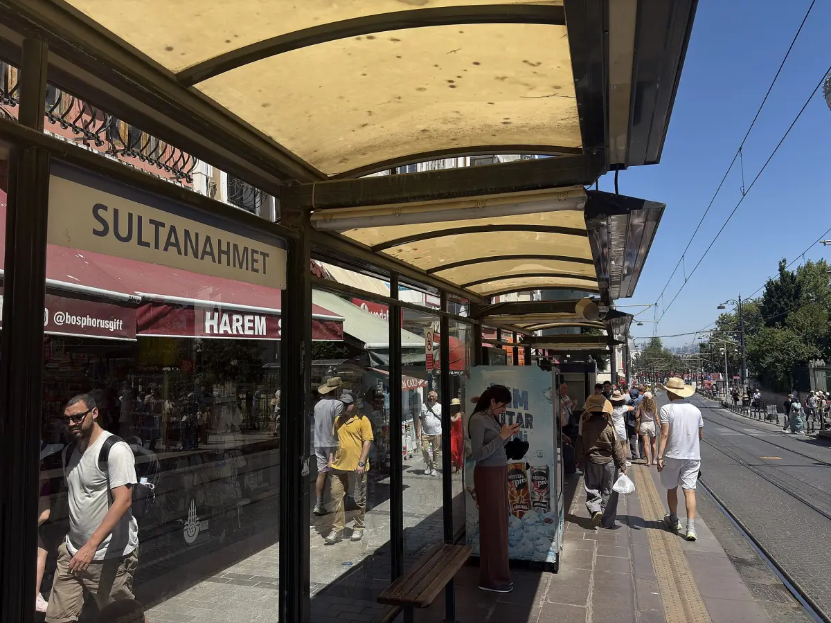 Sultanahmet tram stop